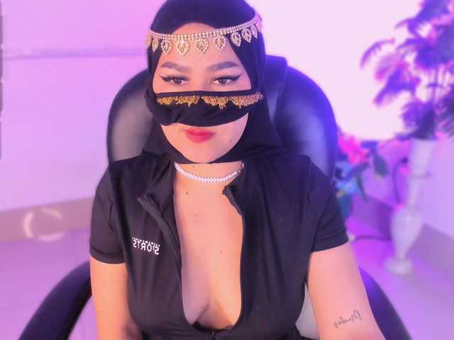 may-hadi live cam on BongaCams