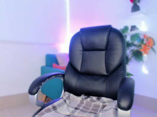 may-hadi live cam on BongaCams