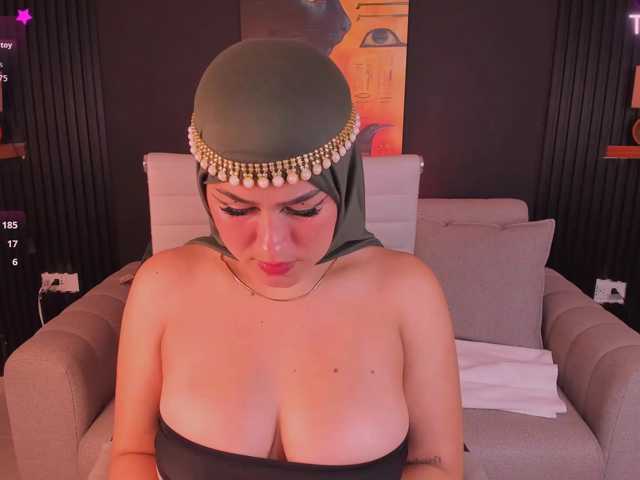 may-hadi live cam on BongaCams
