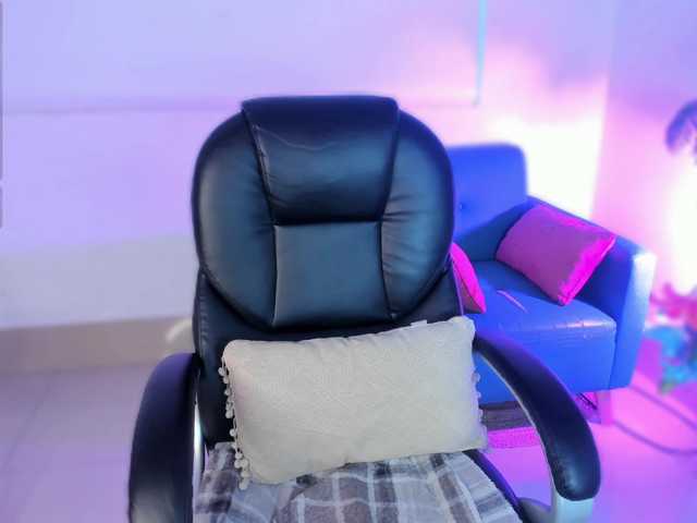 may-hadi live cam on BongaCams