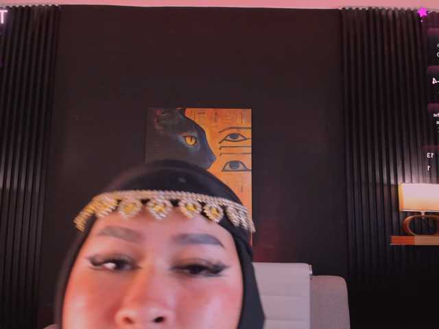 may-hadi live cam on BongaCams