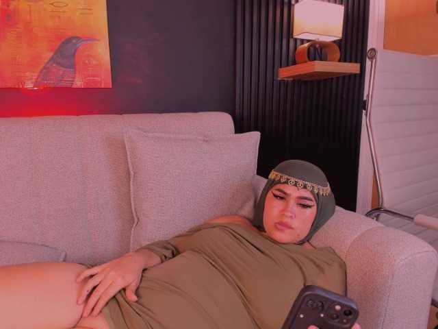 may-hadi live cam on BongaCams
