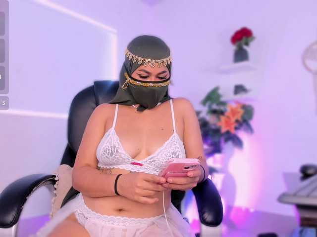 may-hadi live cam on BongaCams