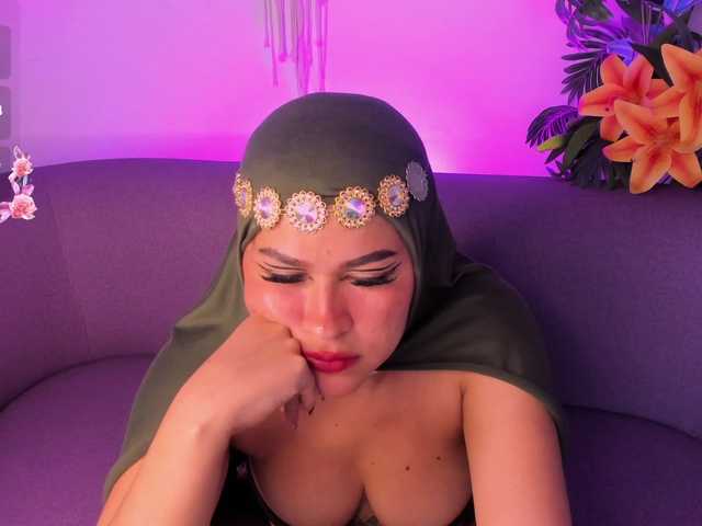 may-hadi live cam on BongaCams
