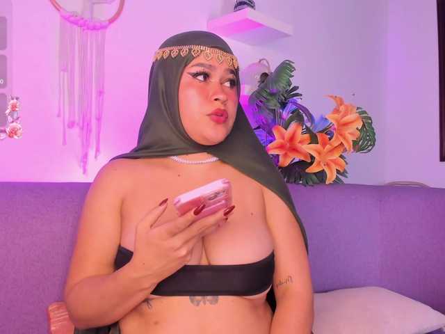 may-hadi live cam on BongaCams