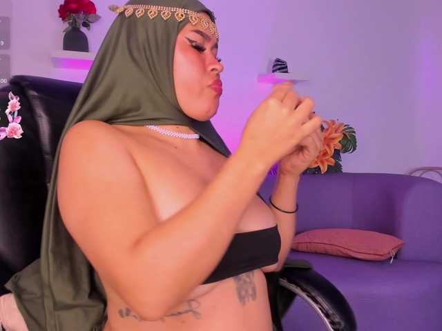 may-hadi live cam on BongaCams