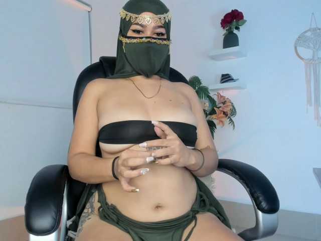 may-hadi live cam on BongaCams
