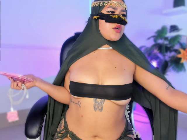 may-hadi live cam on BongaCams