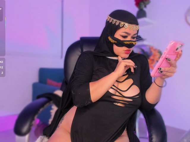 may-hadi live cam on BongaCams