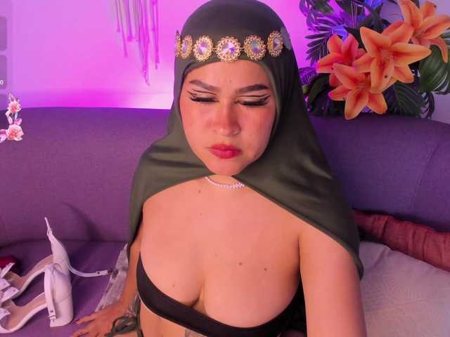 may-hadi live cam on BongaCams