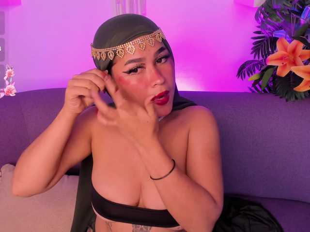 may-hadi live cam on BongaCams
