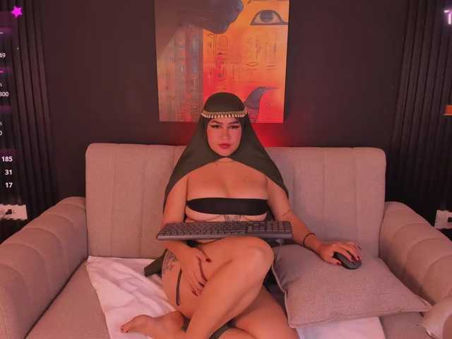 may-hadi live cam on BongaCams