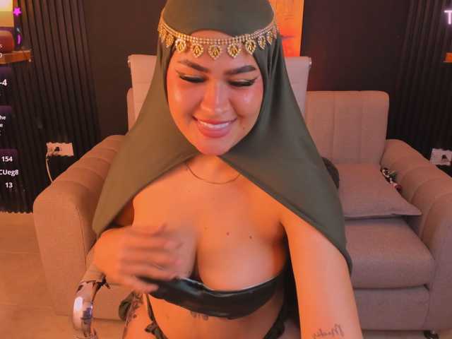 may-hadi live cam on BongaCams
