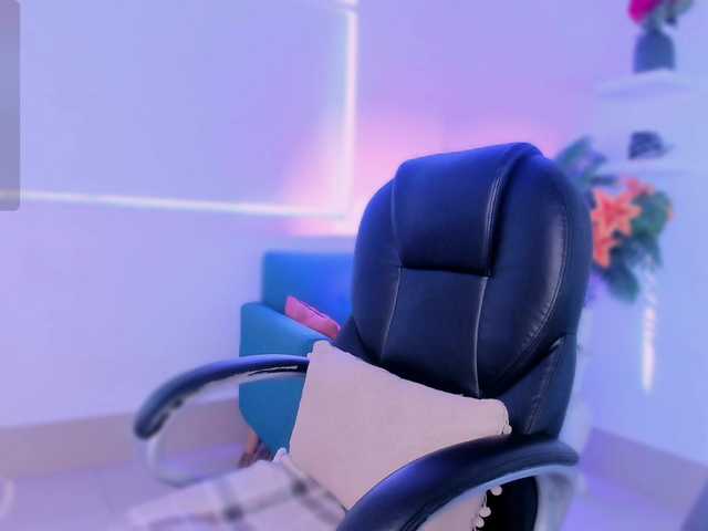 may-hadi live cam on BongaCams