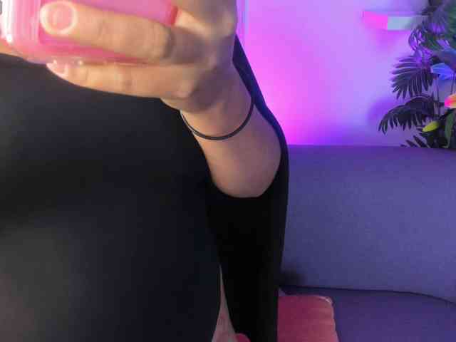 may-hadi Live Webcam on BongaCams