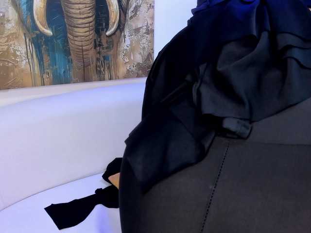 amila-hagda live cam on BongaCams