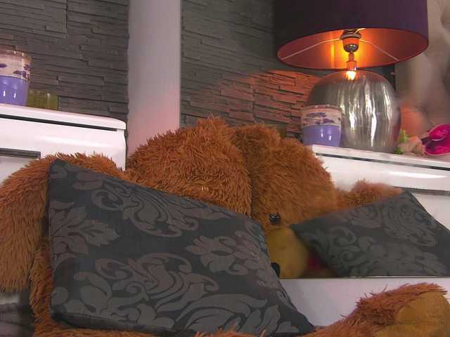VannyFoxx live webcam show