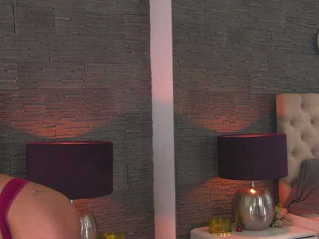 VannyFoxx live cam on BongaCams