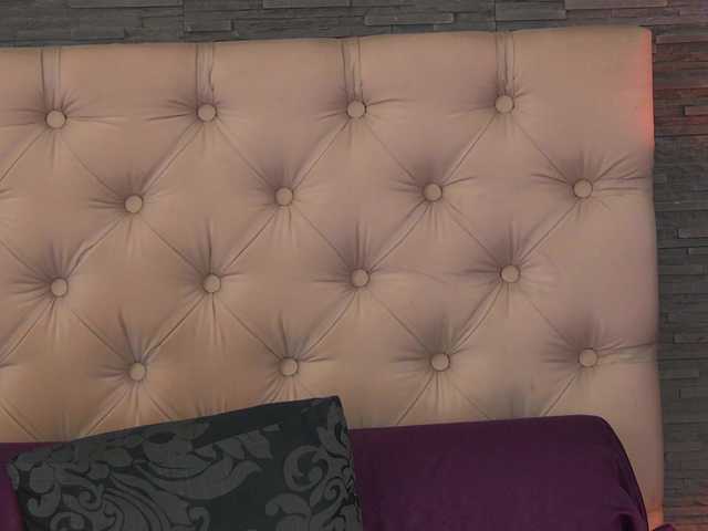 VannyFoxx live cam on BongaCams