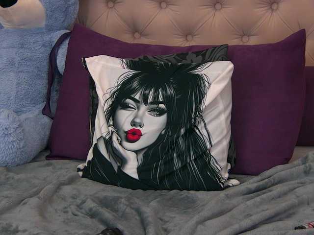 VannyFoxx's BongaCams show and profile