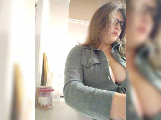 Kitty-23a live cam on BongaCams