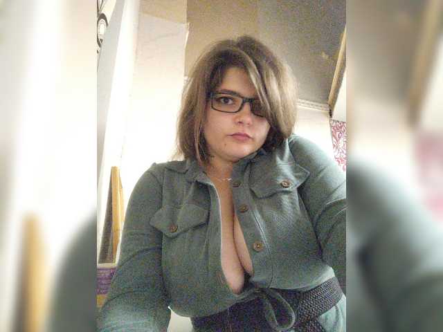 Kitty-23a live cam on BongaCams