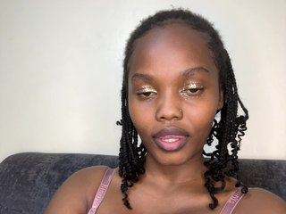 Busty-princess1's Live Webcam