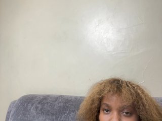 Busty-princess1's Live Webcam