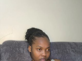Busty-Princess1