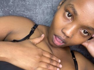 Busty-princess1's Live Webcam