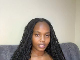 Busty-Princess1