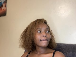 Busty-princess1's Live Webcam