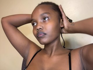Busty-princess1's Live Webcam