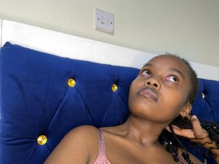 Busty-Princess1's Live Webcam