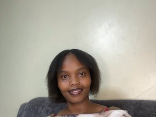 Busty-princess1's Live Webcam