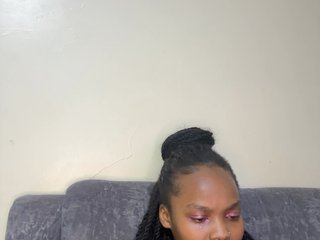 Busty-Princess1