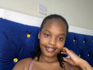 Busty-Princess1's Live Webcam