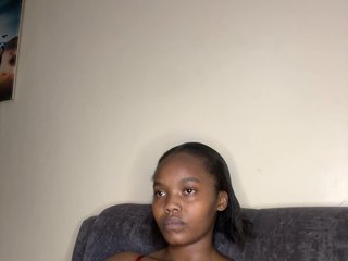 Busty-princess1