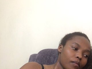 Busty-princess1
