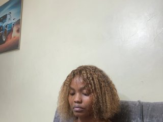 Busty-princess1's Live Webcam