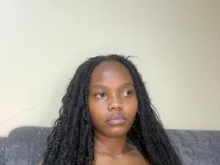 Busty-Princess1