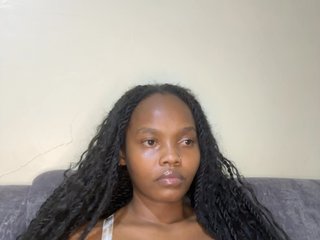 Busty-Princess1