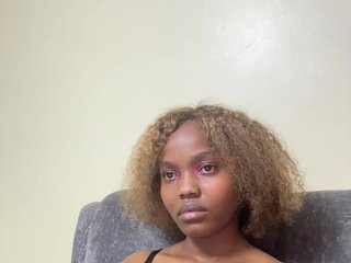 Busty-princess1's Live Webcam