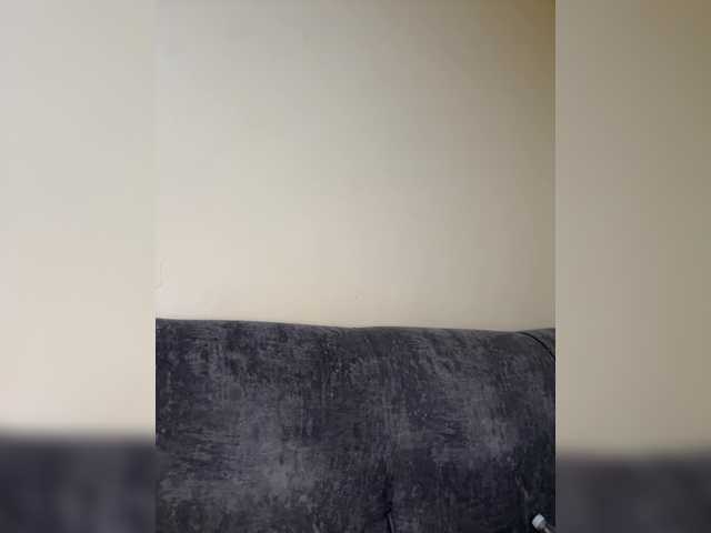 Curvy-maxy9 live cam on BongaCams