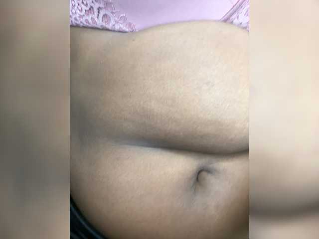 Curvy-maxy9