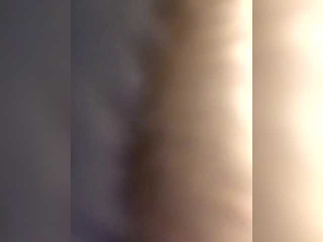 Curvy-maxy9 live cam on BongaCams