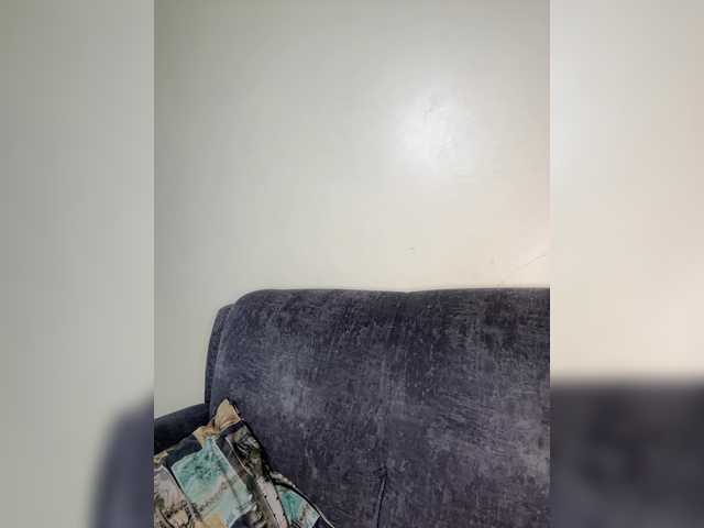 Curvy-maxy9 live cam on BongaCams