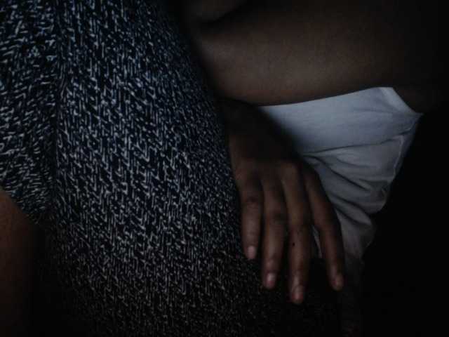 Curvy-maxy9 live cam on BongaCams