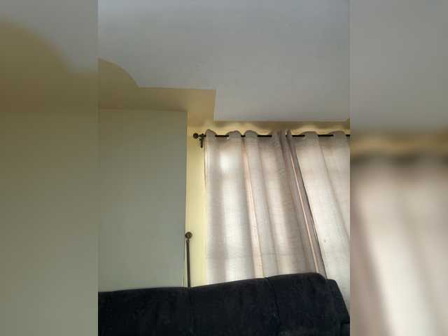 Curvy-maxy9 live cam on BongaCams