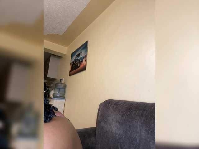 Curvy-maxy9 live cam on BongaCams